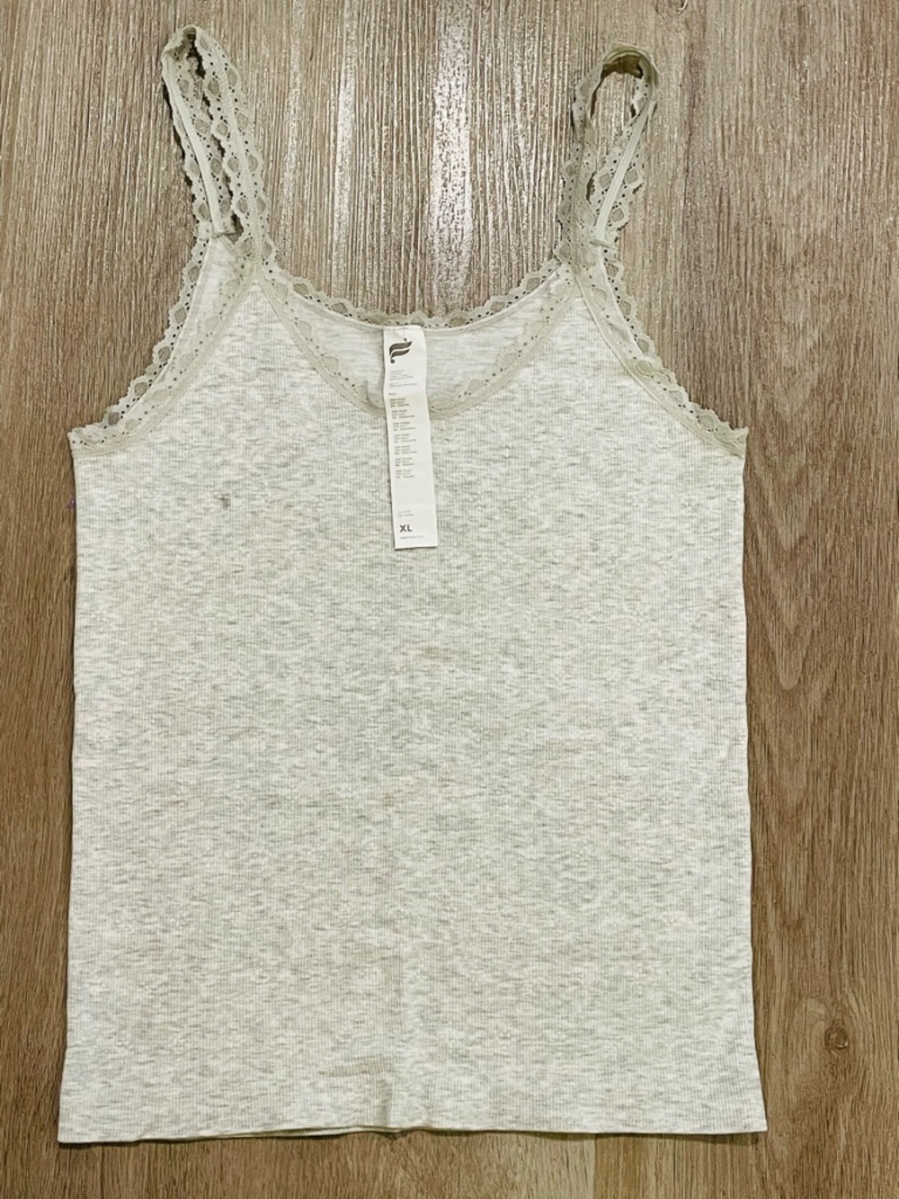 Fabletics Eden Seamless Skinny Strap Tank Size XL